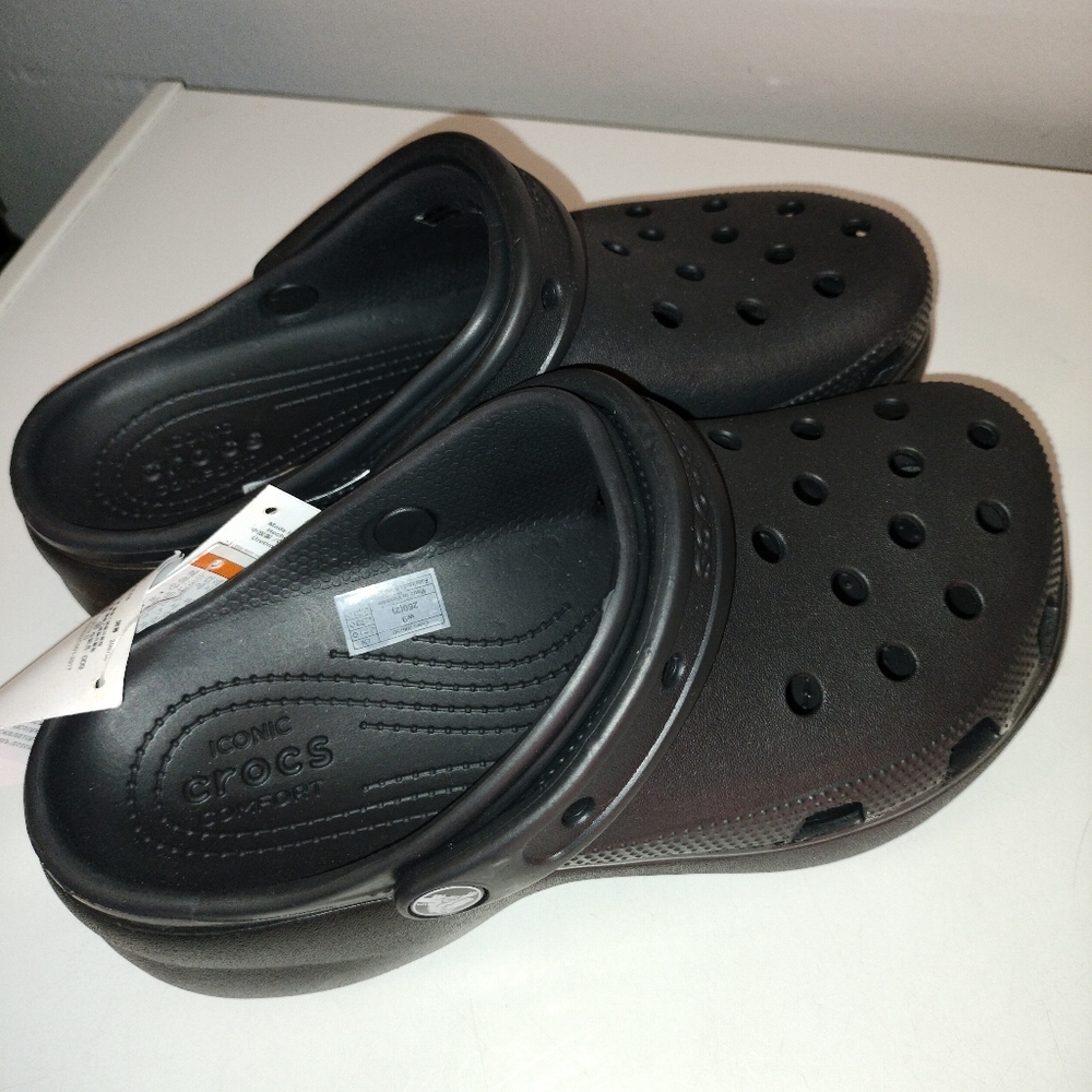 Crocs platform